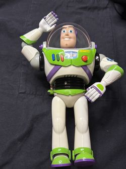 Disney Toy Story 12" Buzz Lightyear Interactive Action Figure