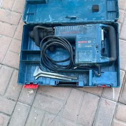 Bosch 20 Lb Jack Hammer 