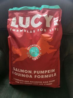 Lucy's kibble dog food