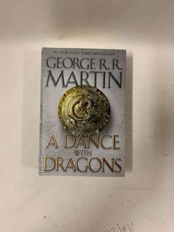 A Dance With Dragons,1st Edition,George Martin,Game Thrones 2011 Hardcover. New.