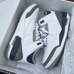 Air Jordan 3 Retro Size 8 Men White/Midnight Navy