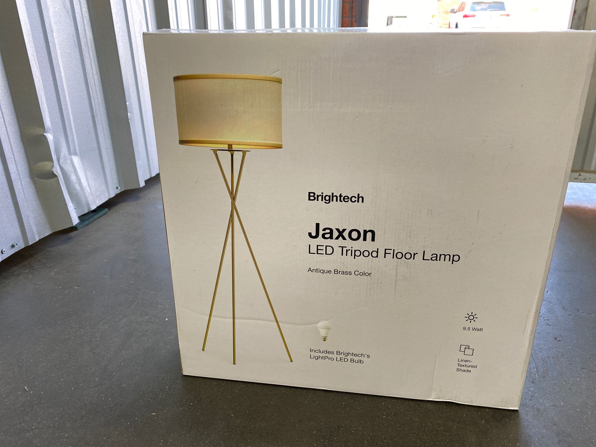 Brightech Jaxon LED Tripod Floor Lamp