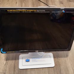 HP Pavilion a6400f plus 22" HP w2207h Monitor