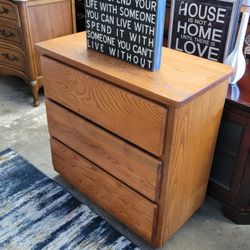 SMALL WOODEN DRESSER 