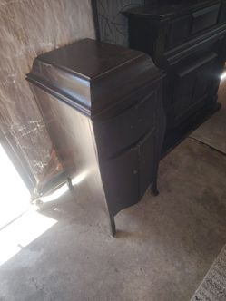 Vintage record player with records