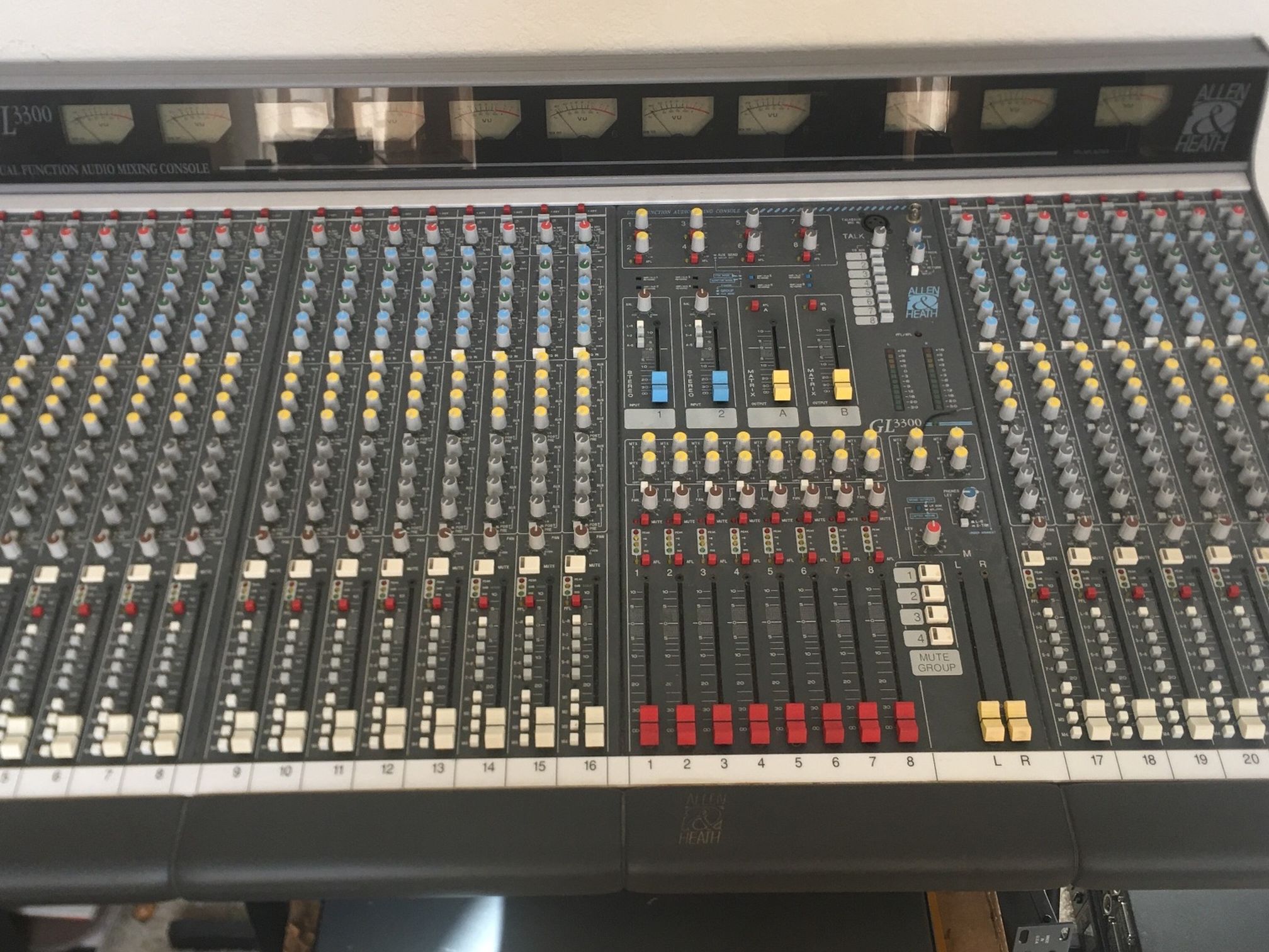 Allen & Heath GL-3300 Mixer With RPS9 Power Supply
