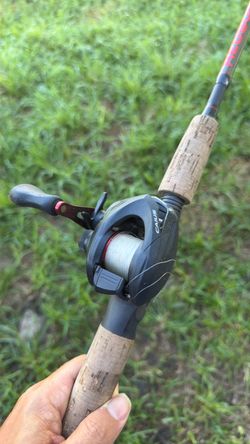 Bait caster