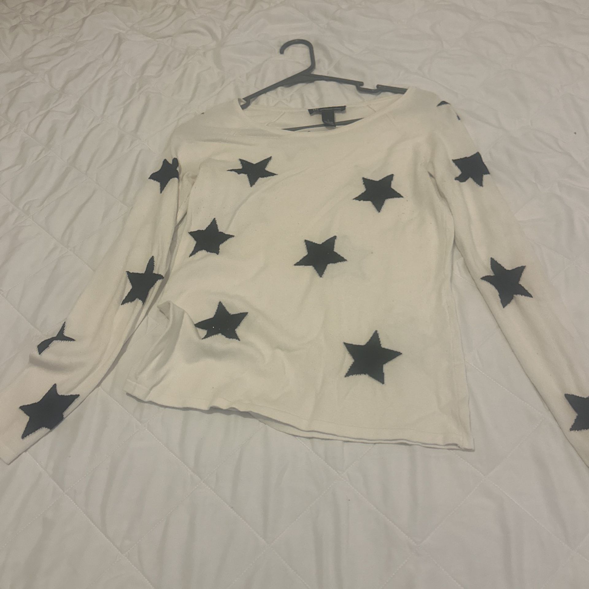 Black Star Sweater 