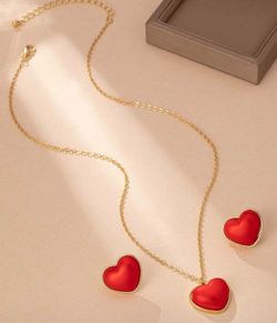 1pc Fashionable Personalized Heart Pendant Necklace And 1pair Fashionable Personalized Heart Stud Earrings For Women's Daily Wear