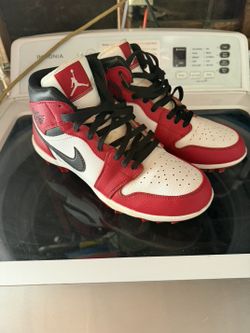 Nike JORDAN cleats