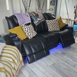 ASHLEY leather Couch