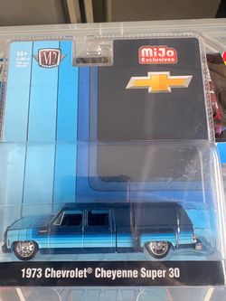 M2 Machines 1973 Chevrolet Cheyenne Super 30 MiJo Exclusive