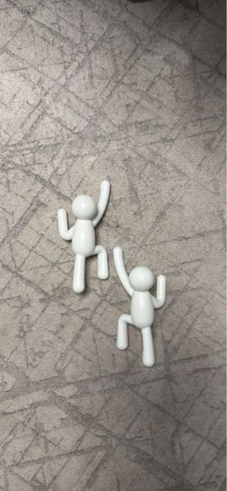 Set of 2 Umbra Buddy Wall Hooks (White Climbing Man Hooks