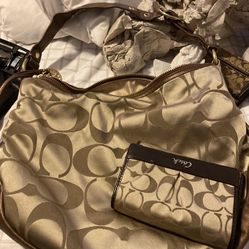New Coach Purse  And Wallet 