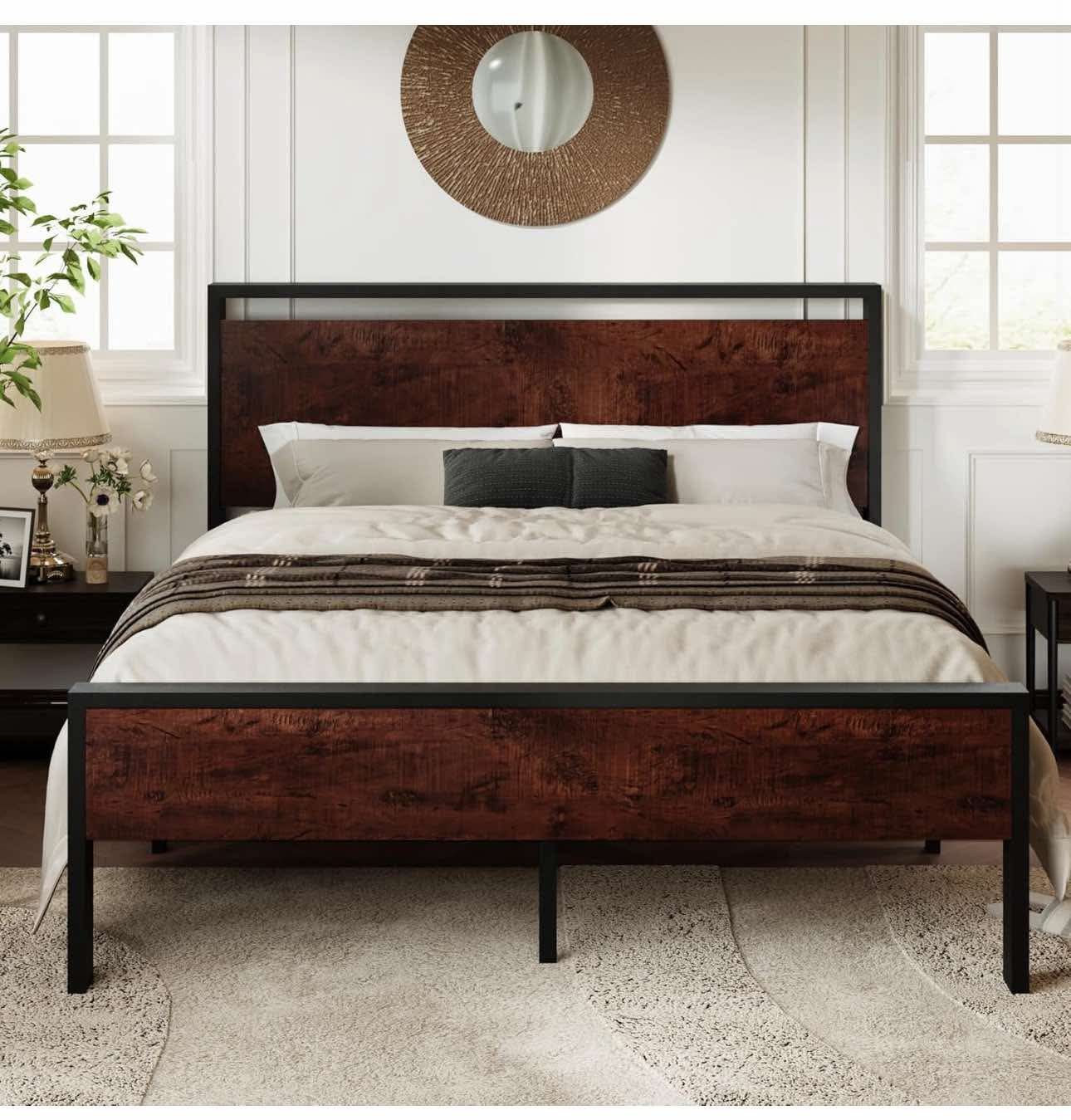 Queen Size Platform Bed Frame with Wooden , Mahogany S-28