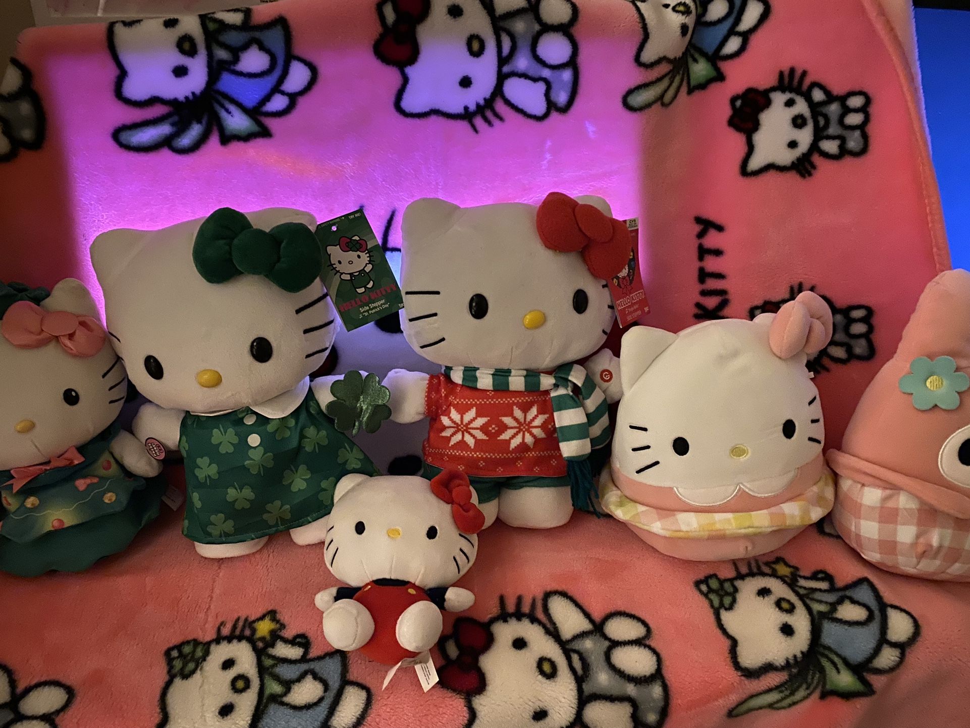 Hello Kitty Plush Bundle 