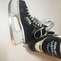 Baurer Supreme Classic 100 Ice Skates