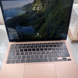 MacBook Pro 13”