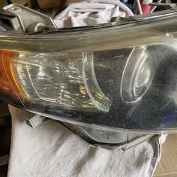 2012 -2013-2014   Toyota Camry Headlights RIGHT side