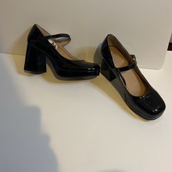 Ladies Shoes