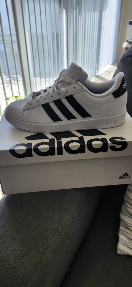 Adidas Grand Court 2.0