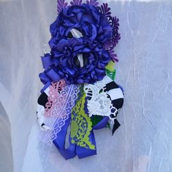 2 Med Flower Brooch