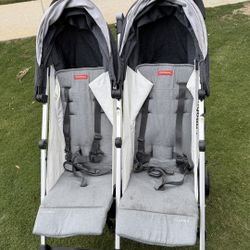 UppaBaby Deluxe Double Stroller 