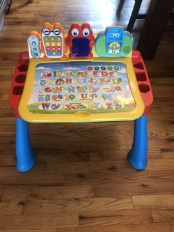 VTech Touch and Learn Activity Desk Deluxe