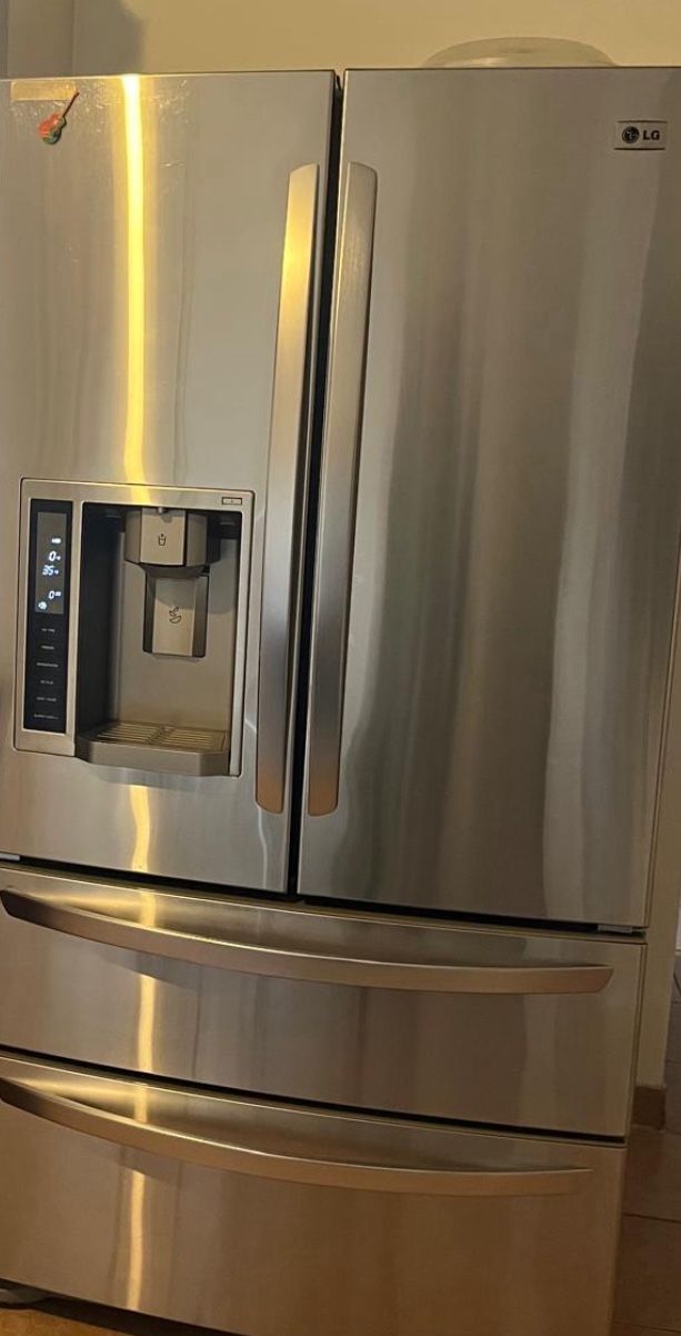 LG Refrigerator