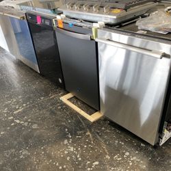 Whirlpool GE Monogram Dishwasher 💥💥💥💥