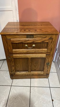 Wooden White Clad Cabinet