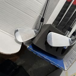 Titleist T300 Irons 4-AW  2021 Model