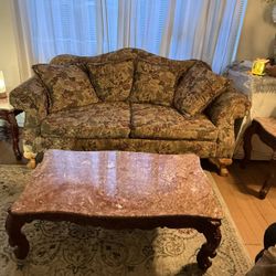 Fancy Wooden Legs High Quality Sofa With Floral Pattern Fabric Design 