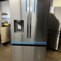 NEW OPEN BOX SAMSUNG FRENCH STYLE REFRIGERATOR WITH FOUR ICE TYPES 