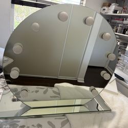 Espejo Con Luces / Makeup Mirror