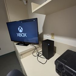 XBox One X 1 TB