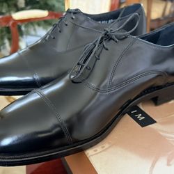 New Florsheim Men’s Shoes 9.5