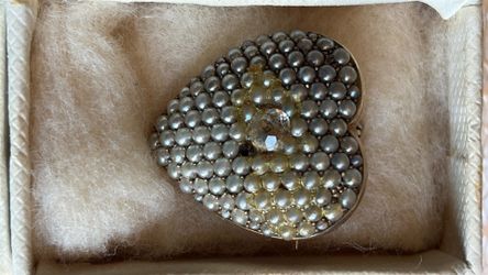1800’s Vintage Persian Basra pearl and 1/4 carat diamond heart 18k Gold pendant /brooch