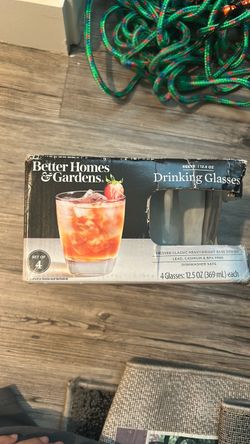 Drinking glasses