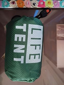 Life tent