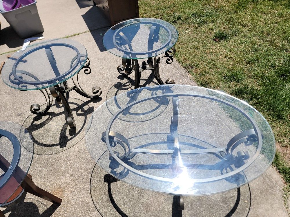 Living Room Coffee Table And 2 End Tables