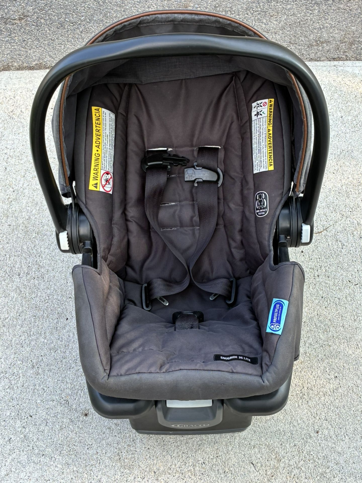 Graco Infant Car Seat With Base