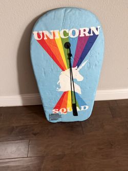 Surfing board