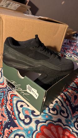Men’s sneakers