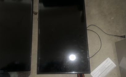 Sharp Roku 30”