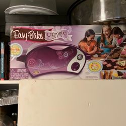 Easy Bake Oven 