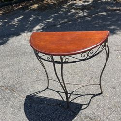 Magazine rack, Side tables