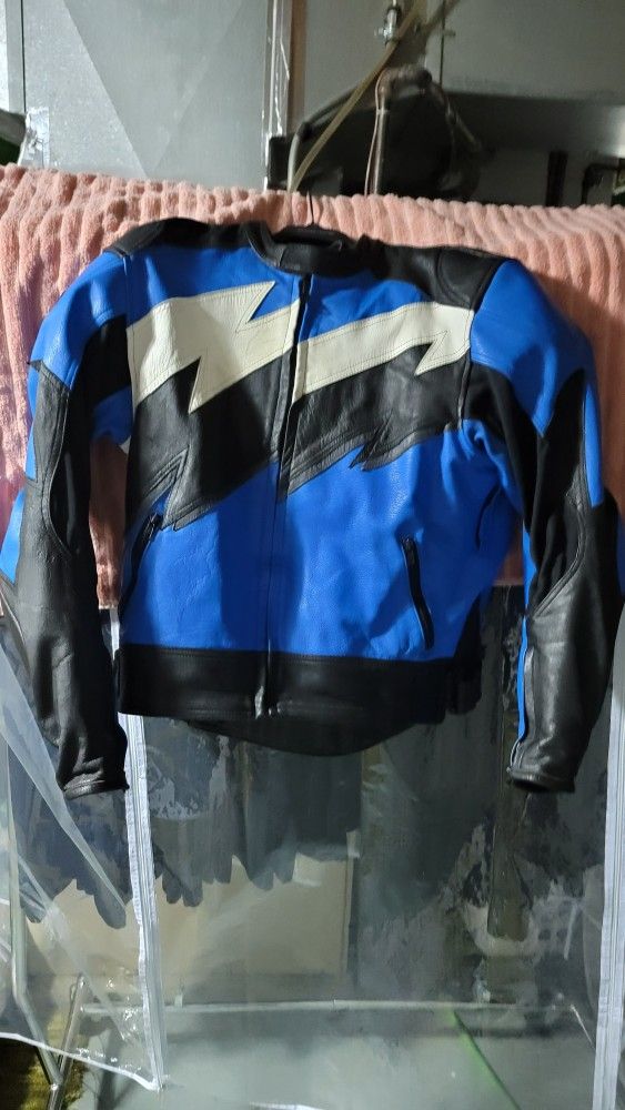 LEATHER MOTORCYCLE JACKET