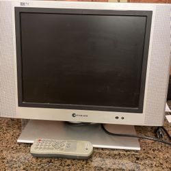 15” TV Kenmark HD