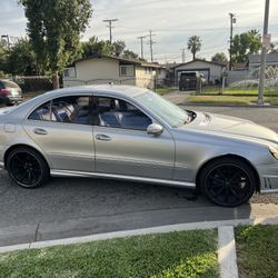 2005 Mercedes-Benz E-Class
